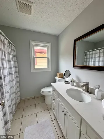 3454 Indiana Avenue N Robbinsdale MN 55422
