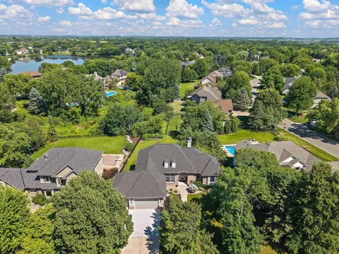 8072 Enclave Circle Woodbury MN 55125