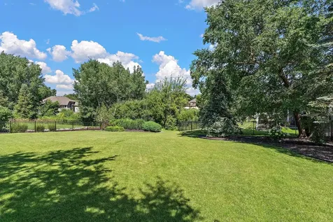8072 Enclave Circle Woodbury MN 55125
