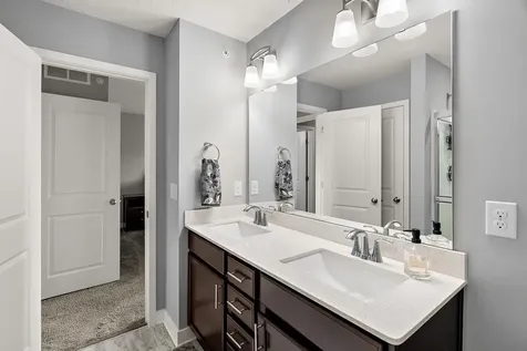 1812 2nd Avenue Anoka MN 55303