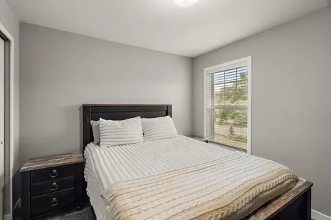 1812 2nd Avenue Anoka MN 55303