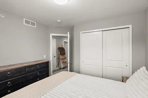 1812 2nd Avenue Anoka MN 55303