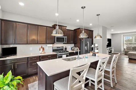 1812 2nd Avenue Anoka MN 55303