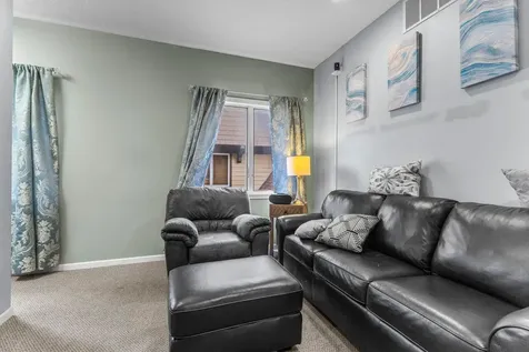 2103 County Road D E Maplewood MN 55109