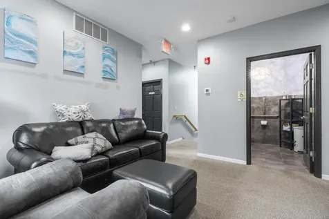 2103 County Road D E Maplewood MN 55109
