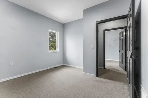2103 County Road D E Maplewood MN 55109