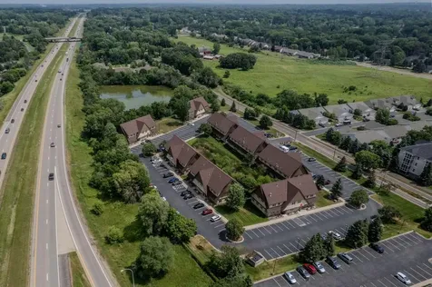 2103 County Road D E Maplewood MN 55109