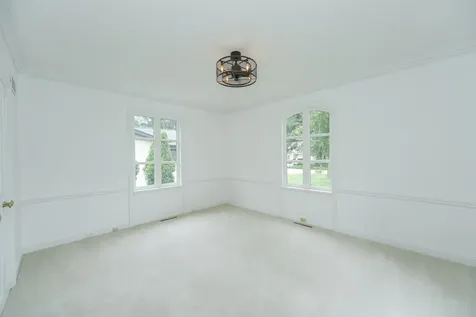 910 Folwell Drive SW Rochester MN 55902