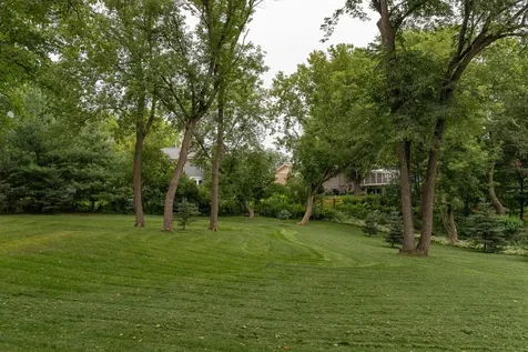 910 Folwell Drive SW Rochester MN 55902