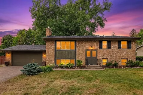 5616 Highwood Drive Edina MN 55436