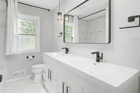 5616 Highwood Drive Edina MN 55436