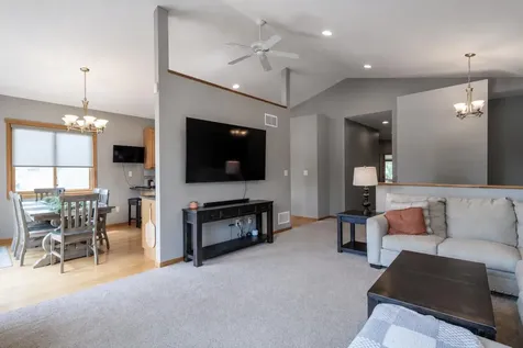 109 Cougar Drive Mankato MN 56001
