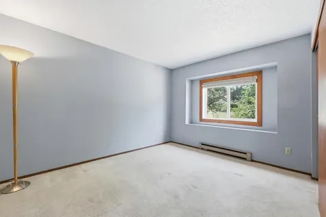 2523 33rd Avenue S Moorhead MN 56560