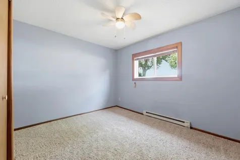2523 33rd Avenue S Moorhead MN 56560