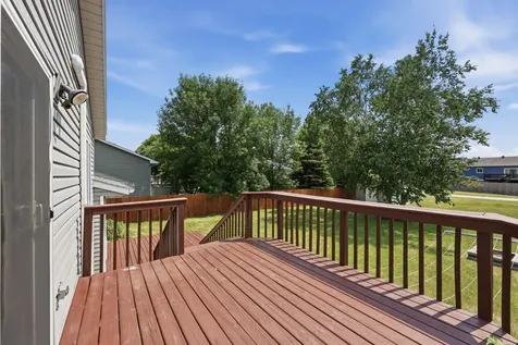 2523 33rd Avenue S Moorhead MN 56560