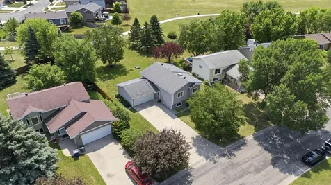 2523 33rd Avenue S Moorhead MN 56560