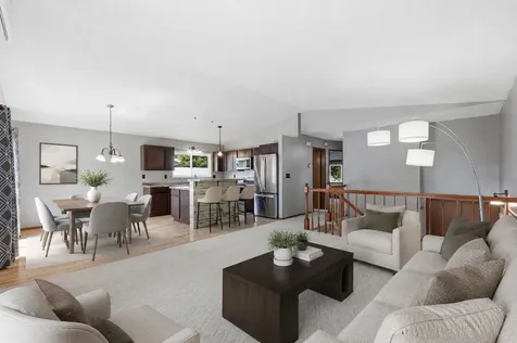 2523 33rd Avenue S Moorhead MN 56560