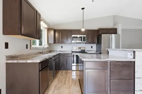 2523 33rd Avenue S Moorhead MN 56560