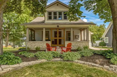 2279 8th Street White Bear Lake MN 55110