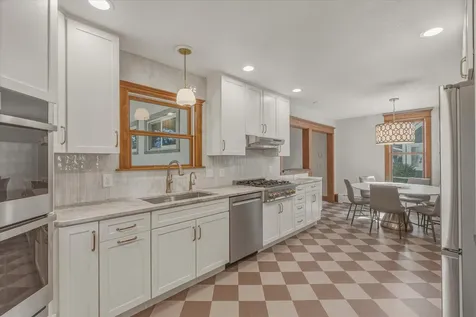 2279 8th Street White Bear Lake MN 55110
