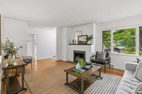 2417 Parkview Boulevard Golden Valley MN 55422