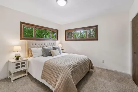 2417 Parkview Boulevard Golden Valley MN 55422