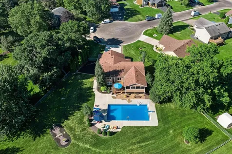5710 W 139th Street Savage MN 55378
