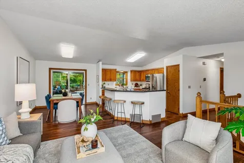 5710 W 139th Street Savage MN 55378