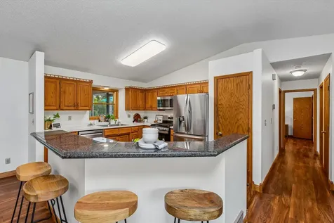 5710 W 139th Street Savage MN 55378