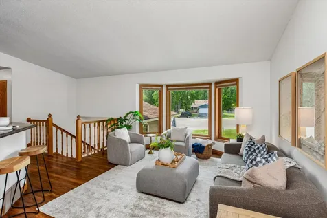 5710 W 139th Street Savage MN 55378