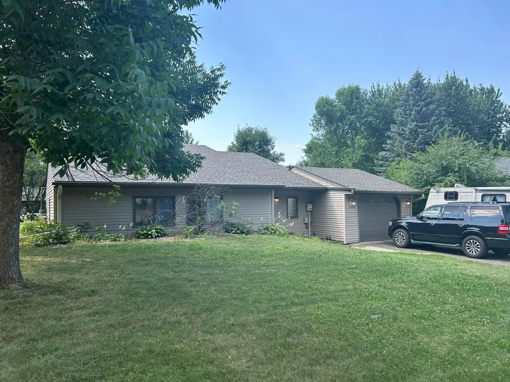 1014 Benedict Drive Sauk Rapids MN 56379