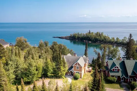 4576 Cove Side Cottages Beaver Bay MN 55616