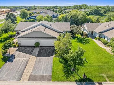 408 Holly Lane N Oakdale MN 55128