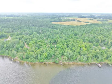 47260 Schoolhouse Drive Solway MN 56678