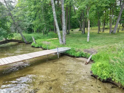 47260 Schoolhouse Drive Solway MN 56678
