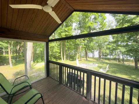 47260 Schoolhouse Drive Solway MN 56678