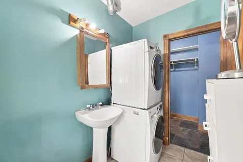 2641 Pillsbury Avenue S Minneapolis MN 55408