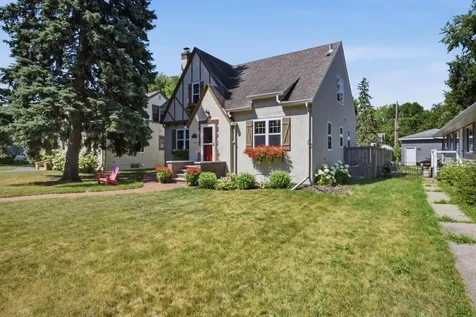 1258 2nd Street N Fargo ND 58102