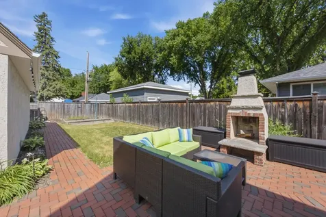 1258 2nd Street N Fargo ND 58102