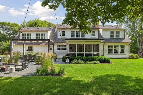 18855 Park Avenue Wayzata MN 55391