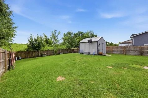 740 Texas Avenue NW Hutchinson MN 55350