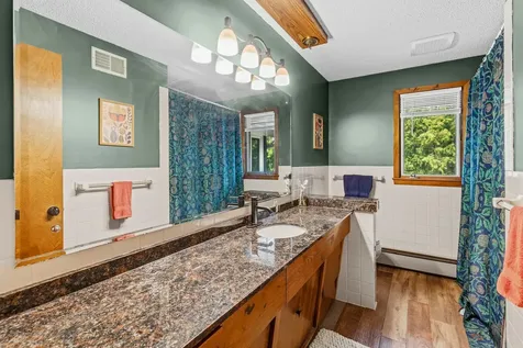 715 Tanglewood Drive Shoreview MN 55126