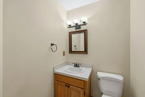 8020 Hidden Court Chanhassen MN 55317
