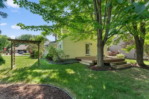 8020 Hidden Court Chanhassen MN 55317