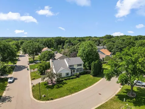 8020 Hidden Court Chanhassen MN 55317