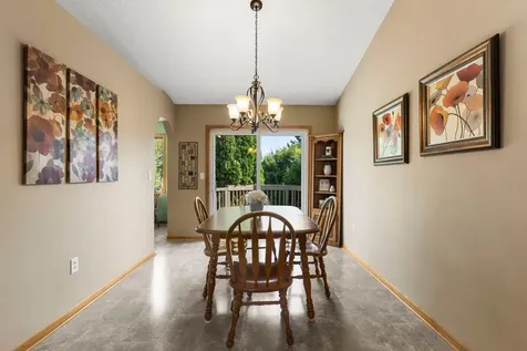 9044 Sequoia Road Woodbury MN 55125