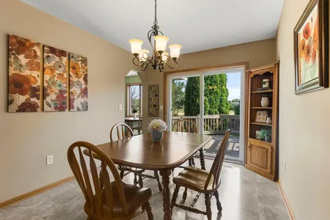 9044 Sequoia Road Woodbury MN 55125