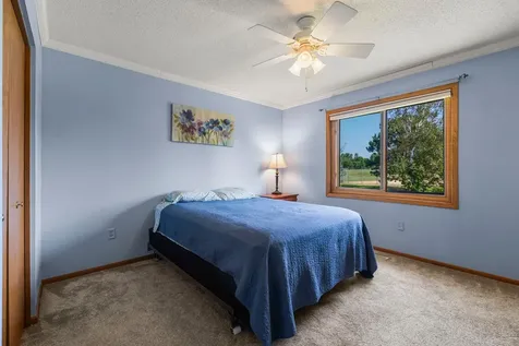 9044 Sequoia Road Woodbury MN 55125