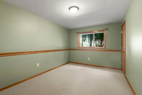 9044 Sequoia Road Woodbury MN 55125