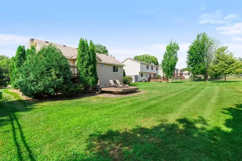 9044 Sequoia Road Woodbury MN 55125